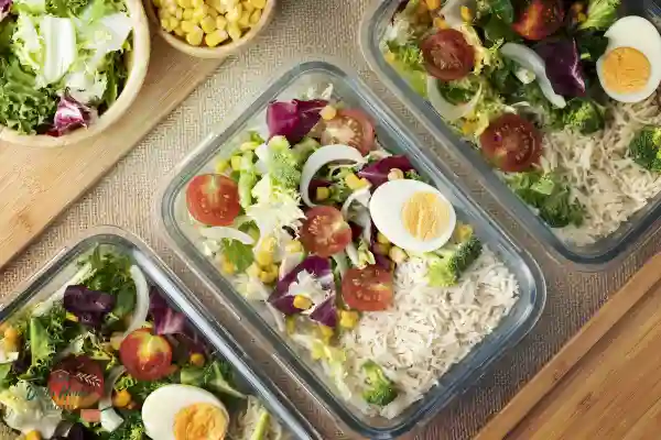 Tools & Hacks for Protein-Powered Lunch Packing